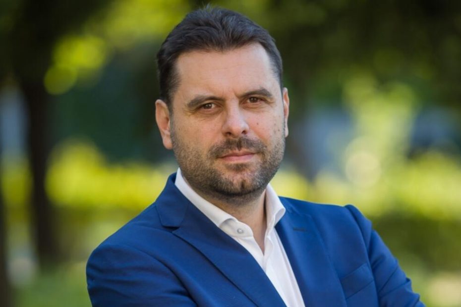 <strong><em>Vujović: Ustavni sud, primjer licemjerja i antidemokratske prakse DF parlamentarne većine</em></strong>