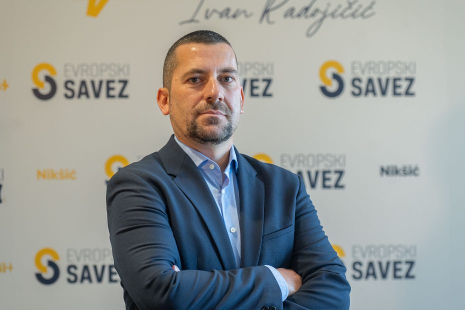 Perović: Predosjeća li i nikšićki PES obnovu kapele na Lovćenu? 